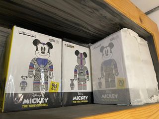 （分類：）位於 。 由 a_plus_toyz 提交（商品編號 1106141310，圖片 1）。簡介： 。