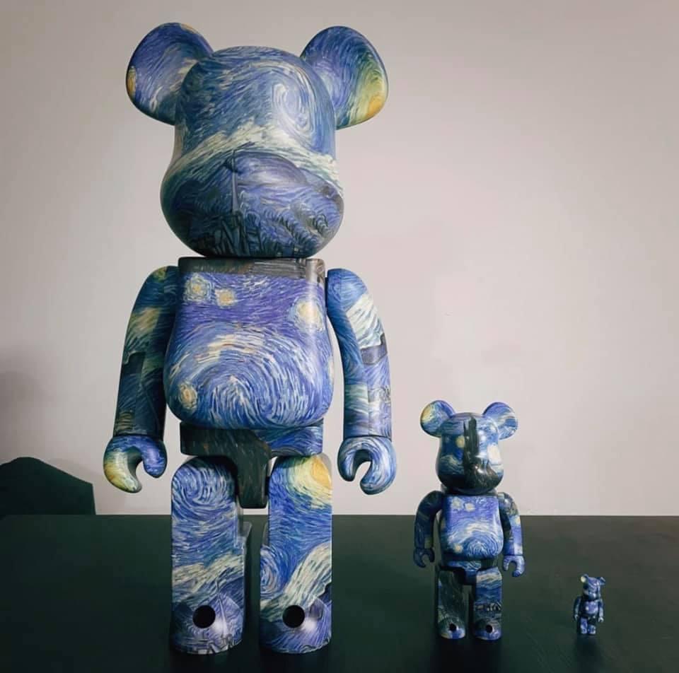 Bearbrick Vincent van Gogh The Starry Night 100% u0026 400%