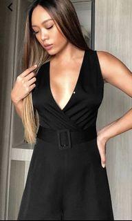 BN Pomelo Buckled Belted Sleevless Jumpsuit