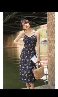 (Category: ) located in . Submitted by cheapfindssg (Listing ID 1102414978, Image 1). Description: .