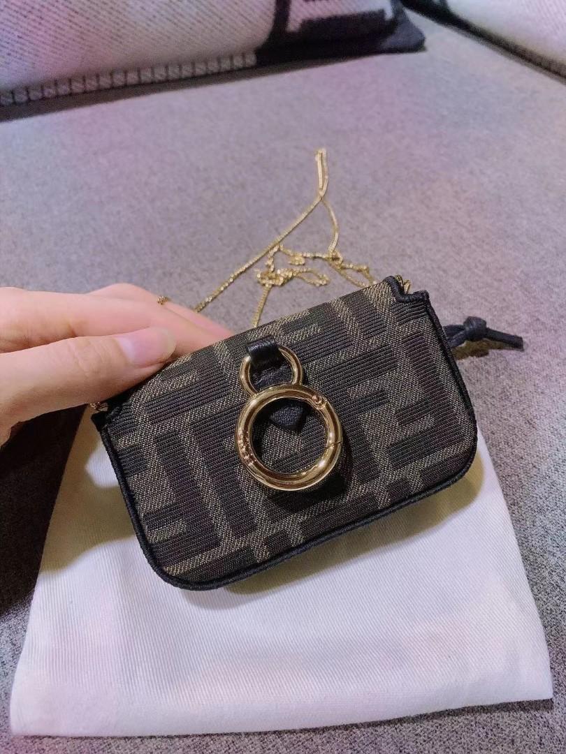 Fendi mini cheap wallet on chain