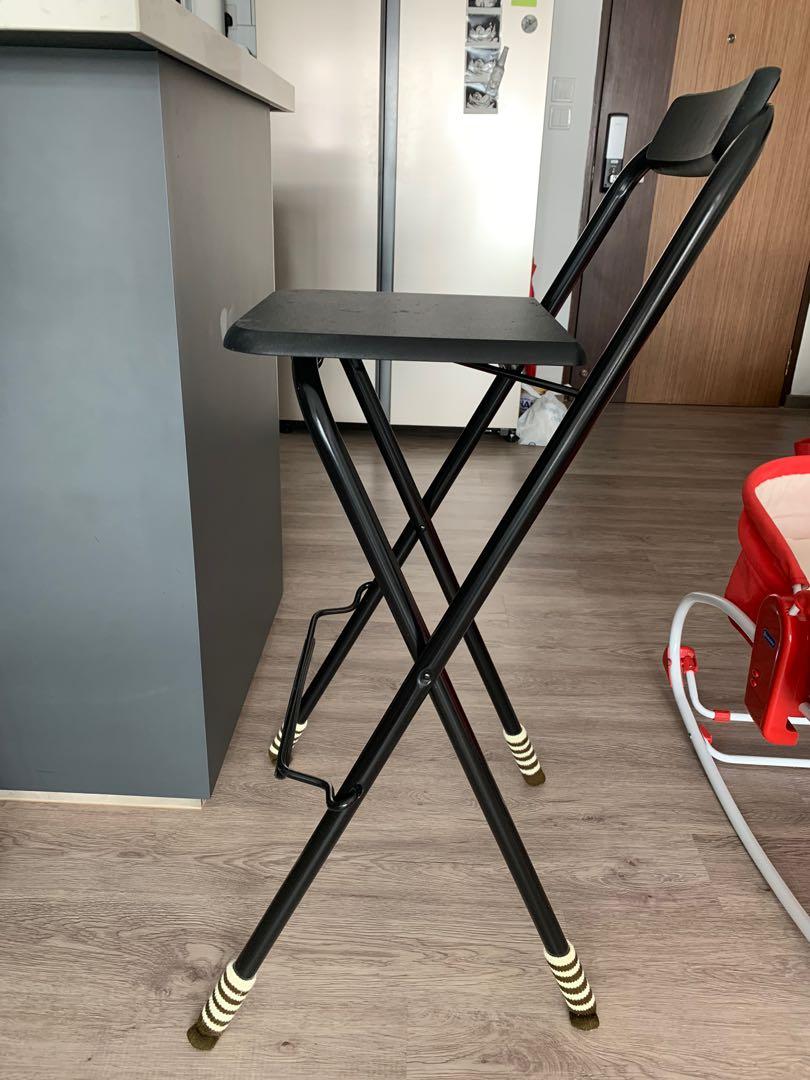 Foldable Bar Chair, Furniture & Home Living, Furniture, Chairs on Carousell