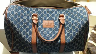 (Category: ) located in . Submitted by closet78 (Listing ID 1106190341, Image 1). Description: .