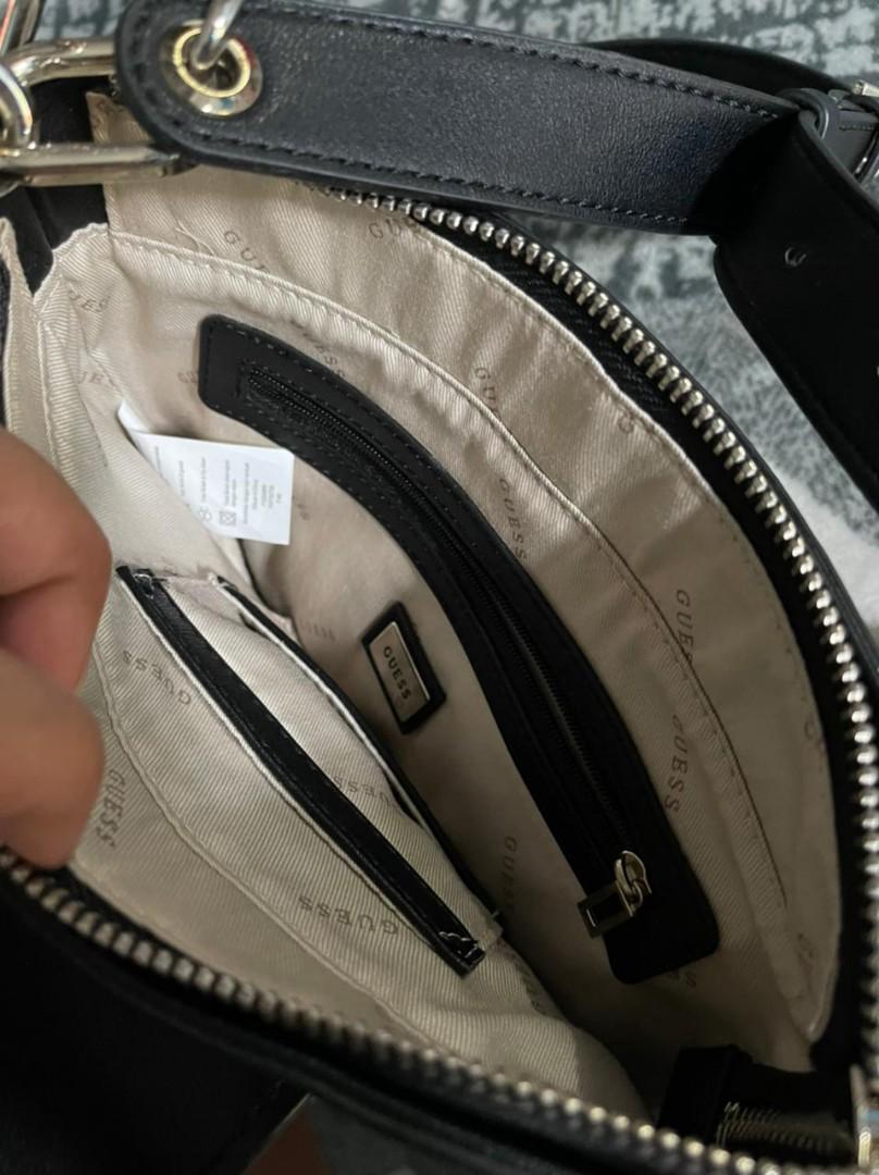 Guess Gracelyn bucket bag Fesyen Wanita Tas Dompet di Carousell