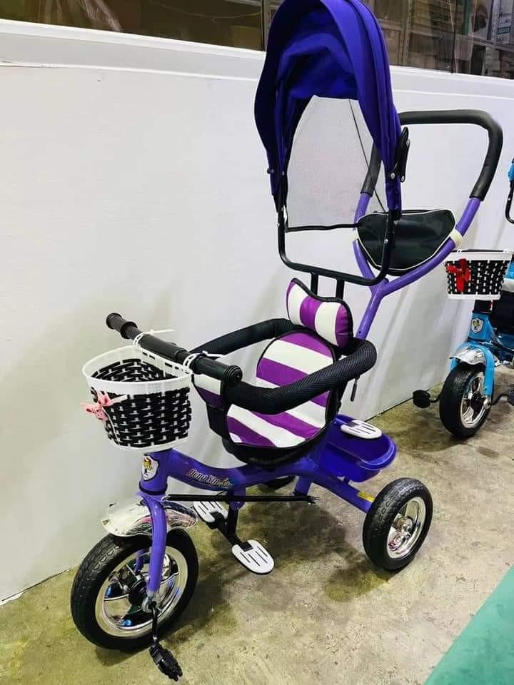 :HIGHQUALITY 4in1 STROLLER KIDDIE BIKE STROLLER (Category: Strollers) located in Manila. Submitted by saguittarian06 (Listing ID 1106100629, Image 2). Description: RESELLER:2100php ￼:HIGHQUALITY 4in1 STROLLER KIDDIE BIKE STROLLER ✔️2colors available ✔️2to7 years old ✔️rubber tire ➡️ ➡️SAMEDAY DELIVERY VIA LALAMOVE W/IN METRO MANILA.