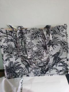 （分類：）位於 。 由 leeplusa 提交（商品編號 1106158148，圖片 1）。簡介： 。