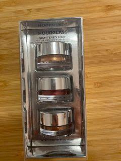 Hourglass scattered light Glitter eyeshadow