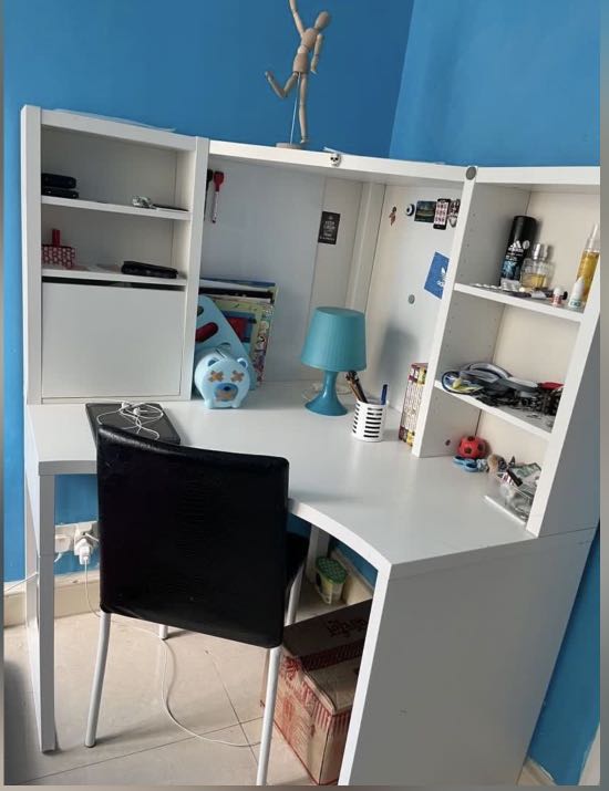 Ikea Computer Desk can be disassemble into 2 parts, 傢俬＆家居, 傢俬, 桌子