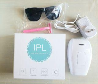Brandnew IPL Laser Hair Removal Device 990,000 flashes with razor and sunglasses