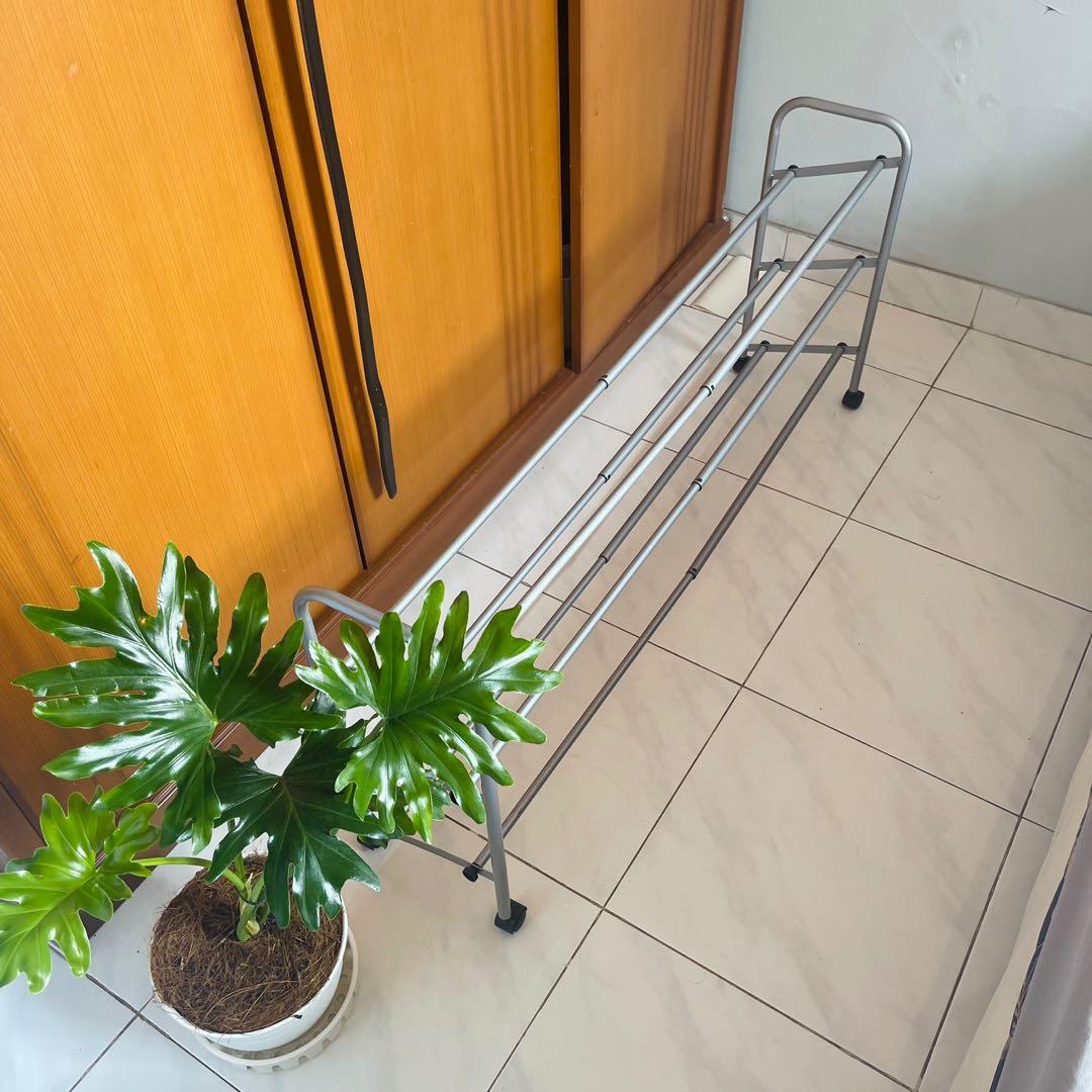 JYSK shoe rack rak sepatu expandable, Perabotan Rumah di Carousell