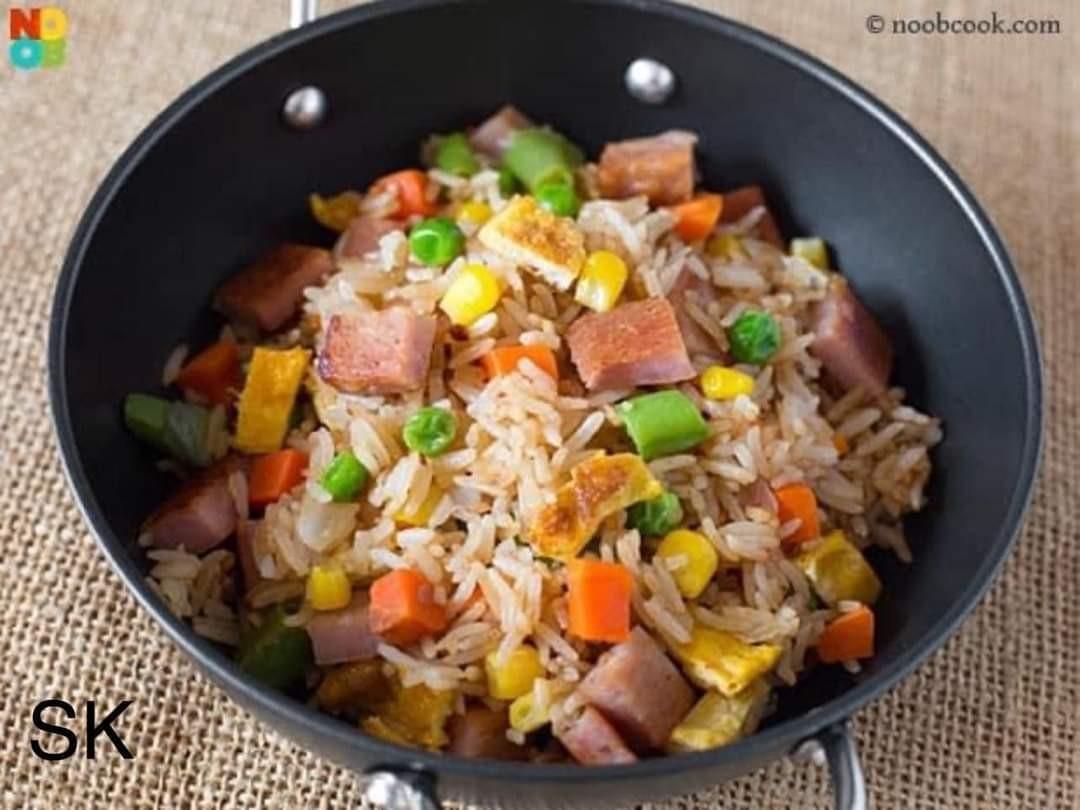 korean spam (Category: Packaged & Instant Food) located in Manila. Submitted by saguittarian06 (Listing ID 1106159874, Image 3). Description: 180-200 sa groceries ang SPAM 140pesos lang sakin OK Korean Spam👌👌👌 Mas masarap hindi Maalat at Lalong di sing mahal😍 per box (24pcs).