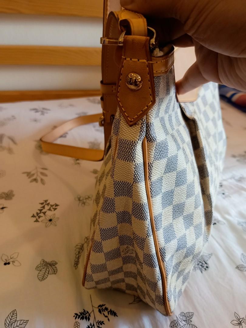 Louis Vuitton Damier Azur Siracusa GM