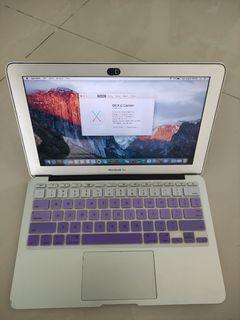 MacBook Air 11" - 2012