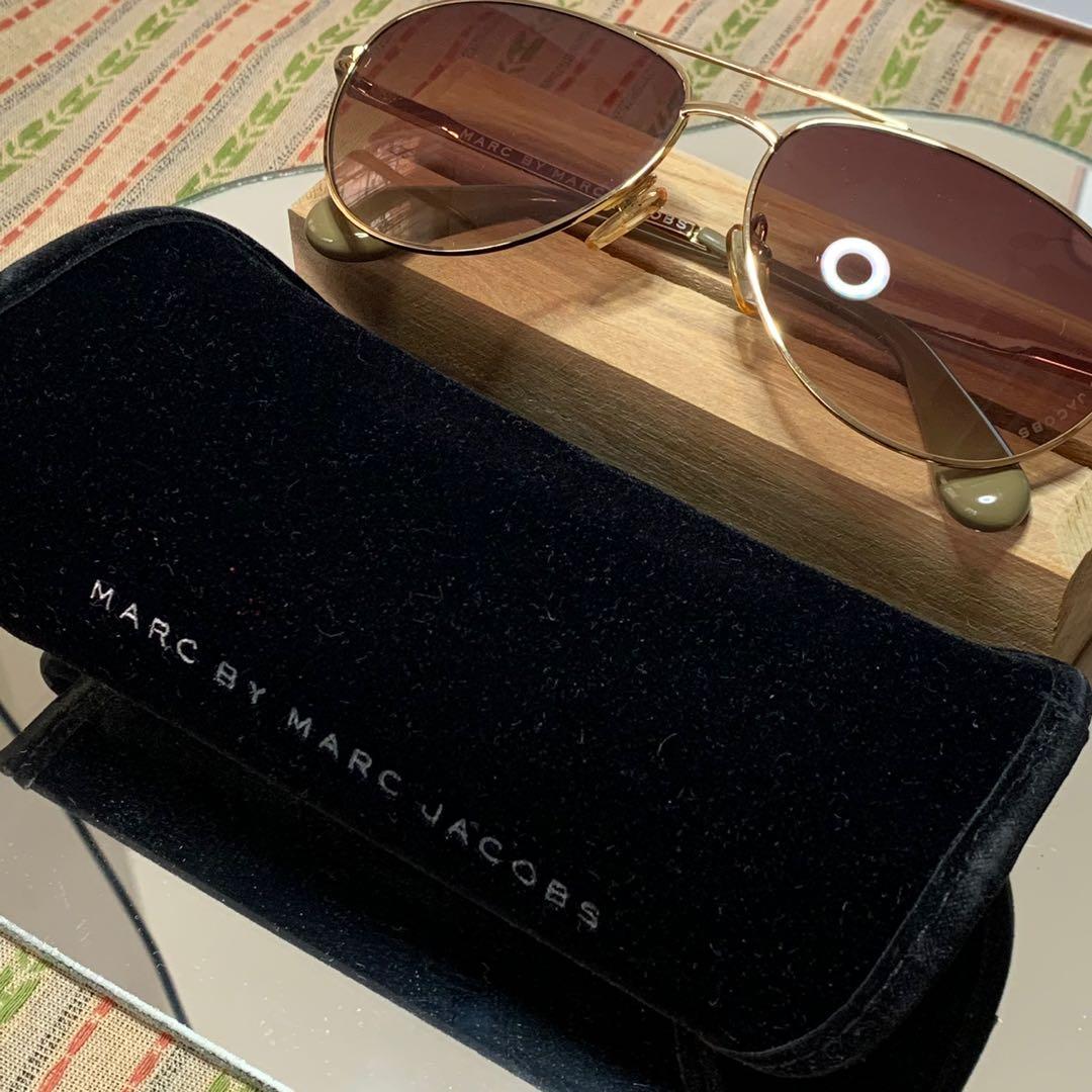 MARC JACOBS SUNGLASSES (unisex), Fesyen