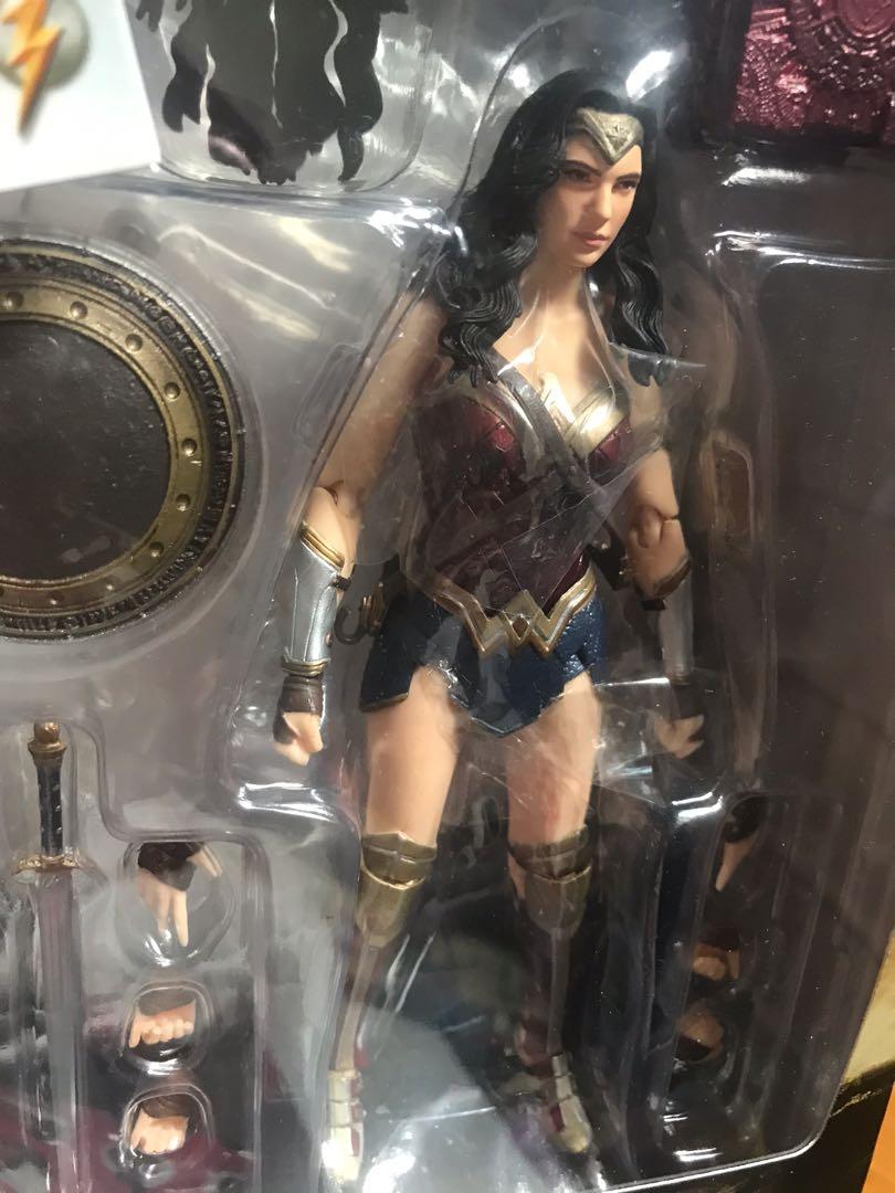 Medicom MAFEX 060 JL Justice League Wonder Woman Figure 神奇女俠