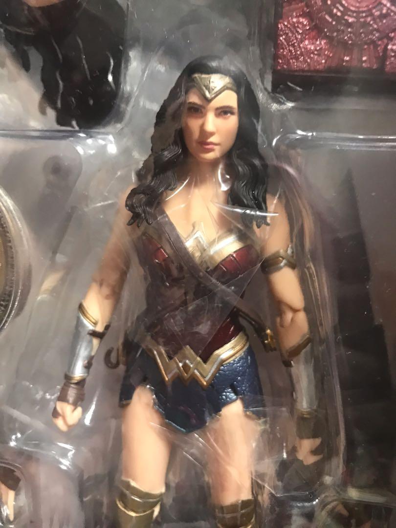 Medicom MAFEX 060 JL Justice League Wonder Woman Figure 神奇女俠