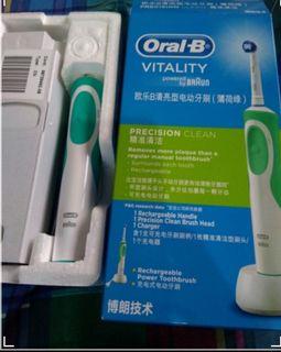 New Oral B Vitality Toothbrush electric