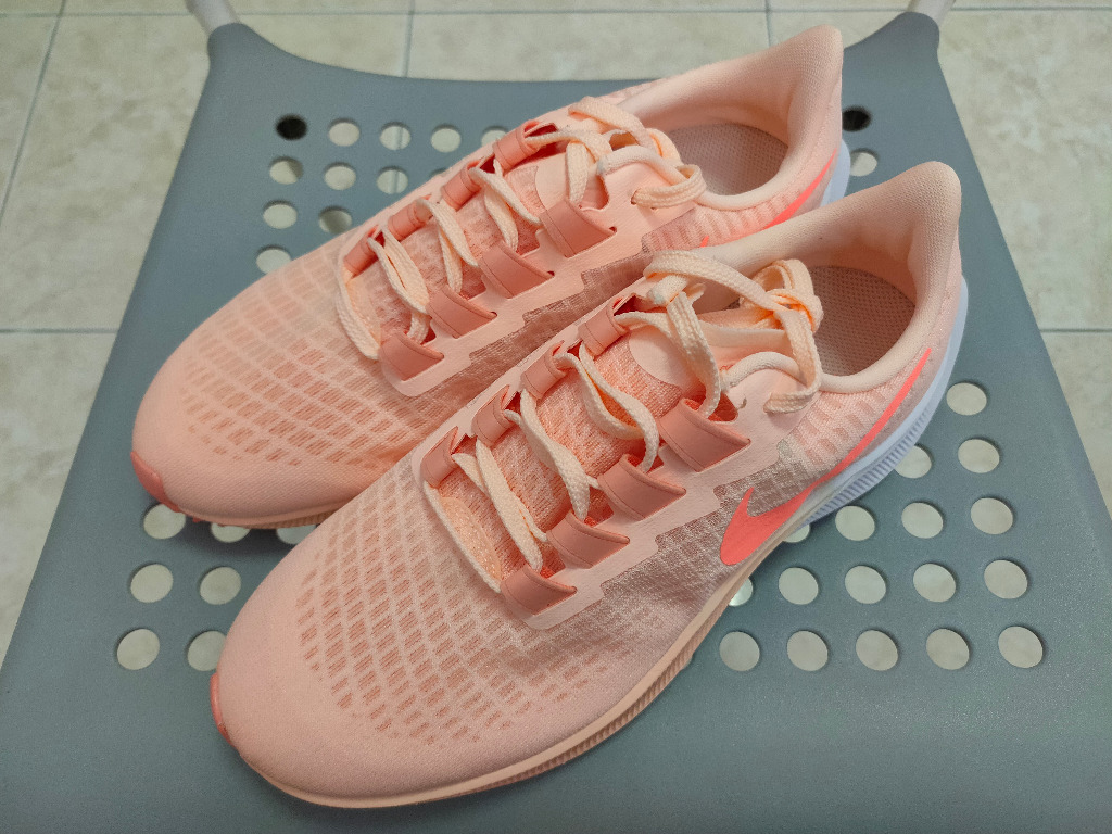 Peach Color Women Running Shoe UK5 