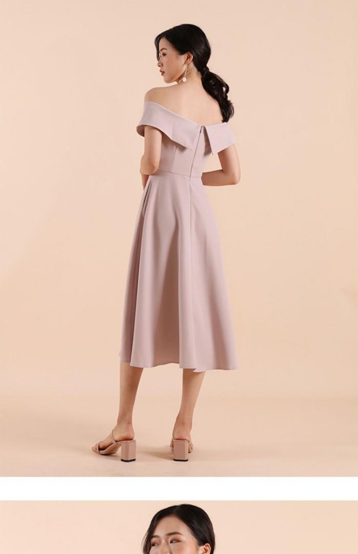Off shoulder 2025 dress nude