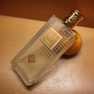 (Category: ) located in . Submitted by scentdecants (Listing ID 1106146246, Image 1). Description: .
