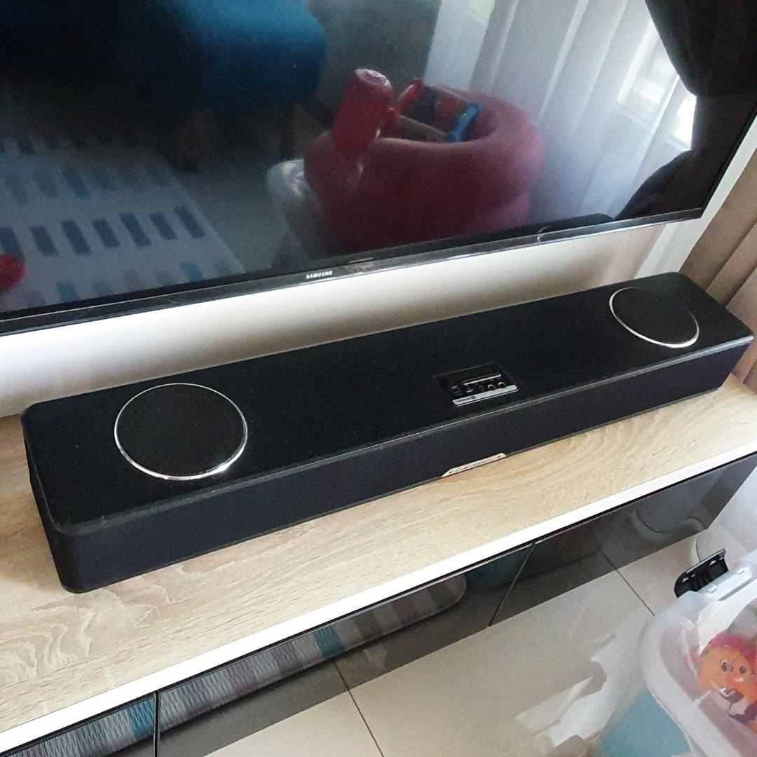 Powerhouse home karaoke system (full set with tuner, mic and speaker