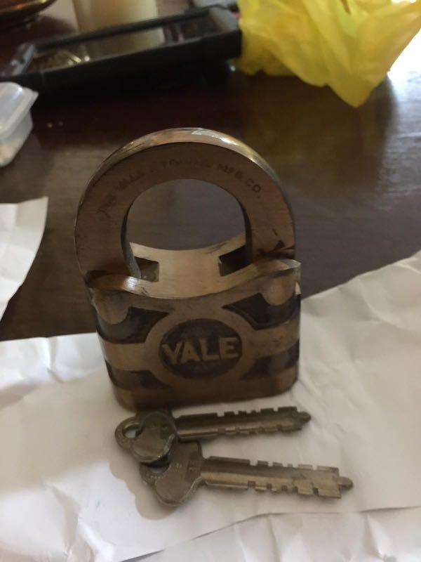 Rare & Antique Yale Lock, Hobbies & Toys, Memorabilia & Collectibles