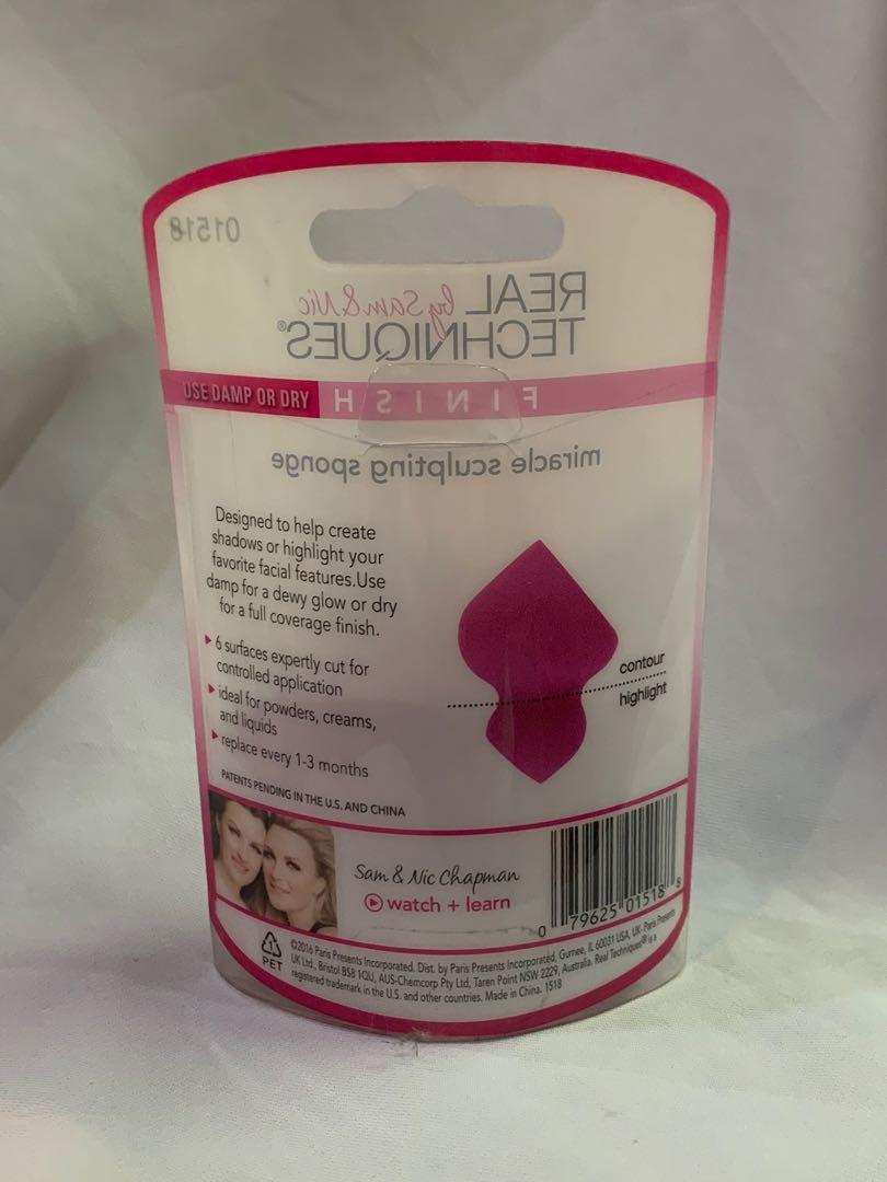 REAL TECHNIQUES Miracle Sculting Sponge (Category: Makeup) located in San Juan City. Submitted by all_things_sale (Listing ID 1106090936, Image 2). Description: 🌈 NEVER BEEN USED 🌈 Original Price: 460.