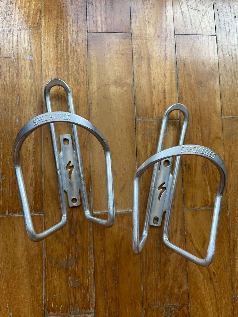 specialized bottle cage (Category: Parts & Accessories) located in Singapore. Submitted by prelovedstuffxyz (Listing ID 1106028796, Image 1). Description: specialized bottle cage for sale,sell a pair.
