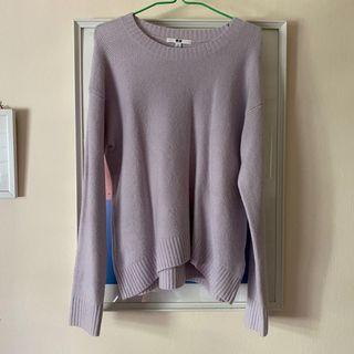 Uniqlo crew neck soft knit sweater