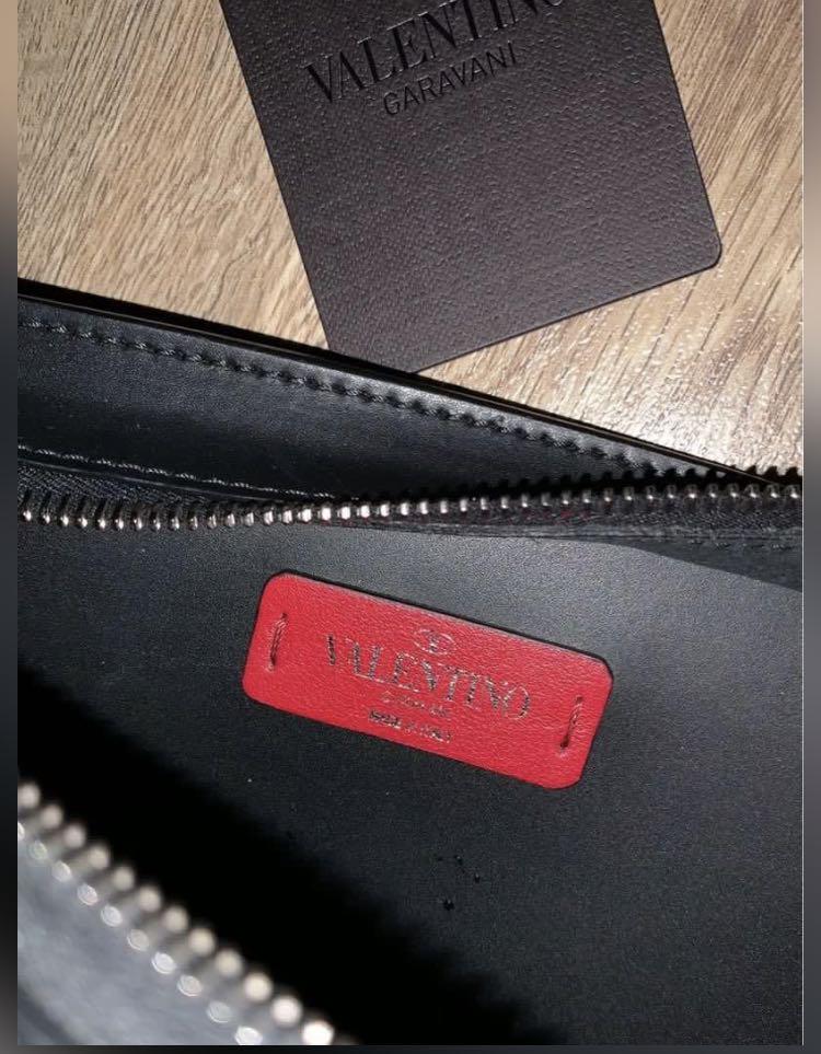 Shop VALENTINO 2023-24FW Unisex Nylon Street Style Logo Belt Bags by  AceGlobal