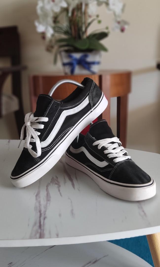 Vans run online
