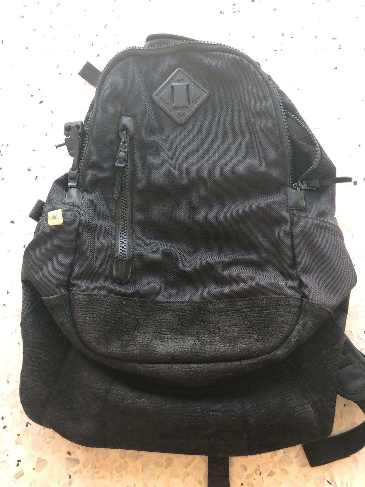 VISVIM BALLISTIC BACKPACK 20L (Category: Backpacks) located in Singapore. Submitted by alson.tan (Listing ID 119804243, Image 3). Description: Hi there Have a VISVIM BALLISTIC BACKPACK 20L for sale , Bag in used condition , exterior in good condition except one of the zipper been replace in last picture , interior part inner linings have start to wear and peel, other than that all good still have lots of life in this bag if you know you know. If 