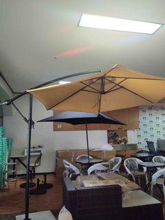 2x2m Cantilever Umbrella