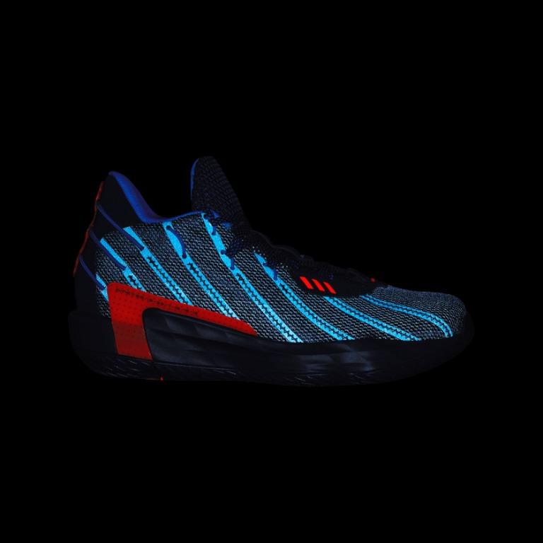 Discount! Adidas Dame 7 LIGHTS OUT SHOES Size 9.5 US comes with tags intact  50% off NOT Nike kobe trey young kyrie pg kd harden under armour curry  basketball nba ball, Men's