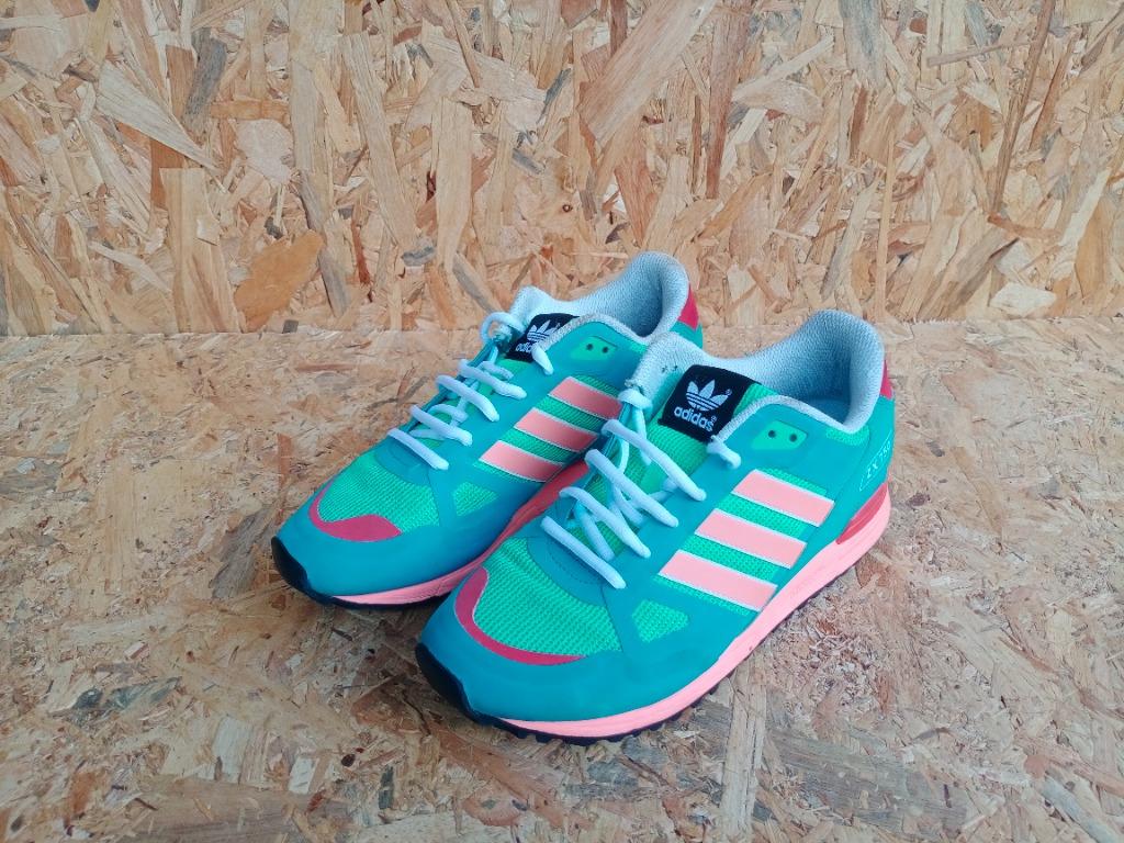 ADIDAS ZX 750 PETRONAS