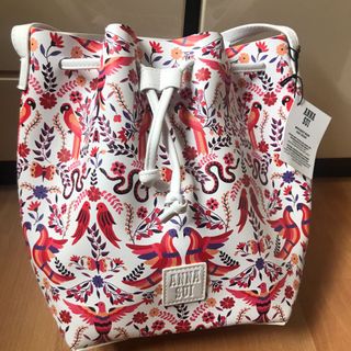 （分類：）位於 。 由 iamoli 提交（商品編號 1110901601，圖片 1）。簡介： 。