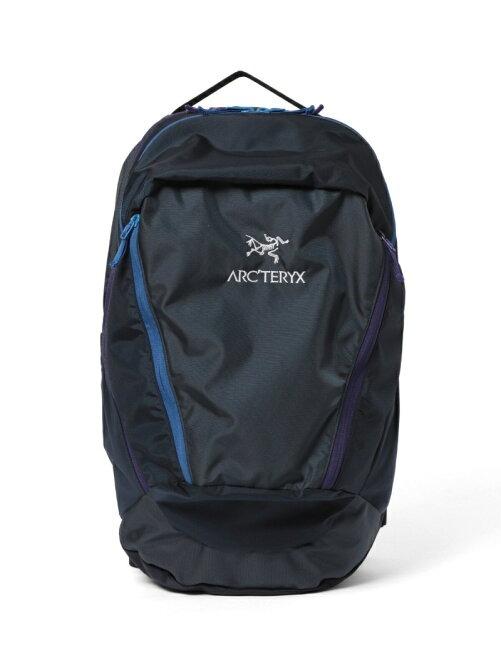 現貨唔駛訂Arcteryx × BEAMS BOY別注Navy 藍色Mantis 26 不死鳥背囊, 女裝, 手袋及銀包, 背囊- Carousell