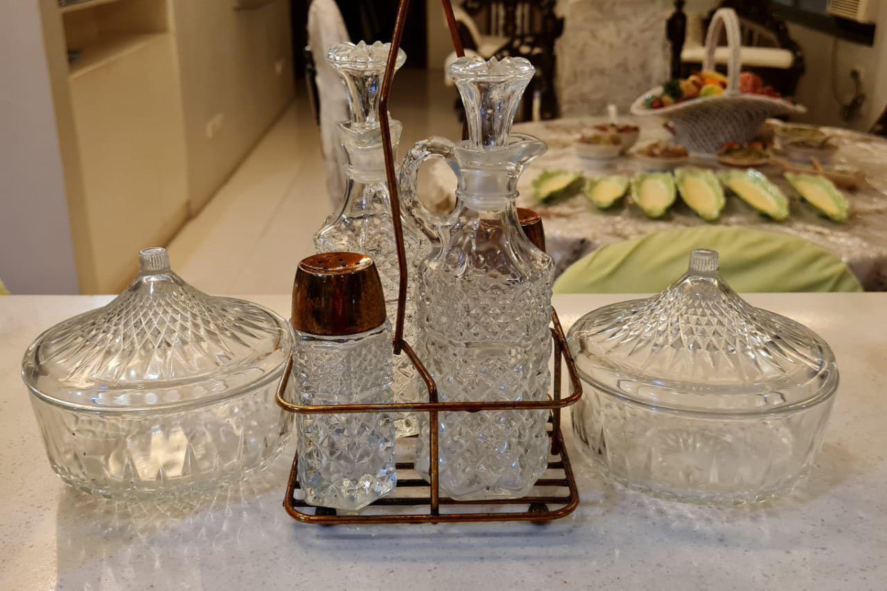 Assorted Kitchen Glass Condiments (Category: Dinnerware & Cutlery) located in Taguig. Submitted by melescolar (Listing ID 1111016904, Image 2). Description: Take All seen in the pictures 6 pcs.