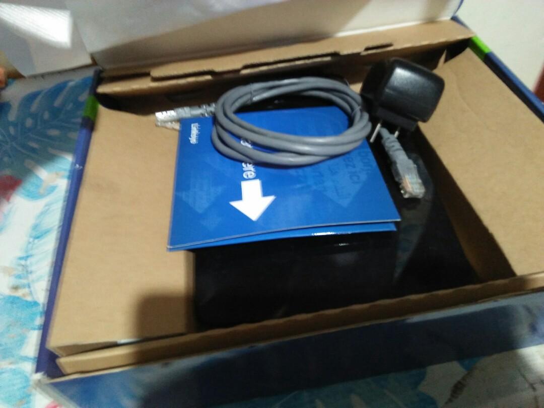 Cisco (Category: Networking) located in Quezon City. Submitted by heartjunkyard (Listing ID 1110997801, Image 3). Description: almost new p poh yn di nagamit.