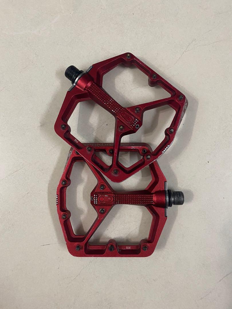 Crankbrothers Stamp 7 Pedals, Sports Equipment, Bicycles & Parts, Parts &  Accessories on Carousell