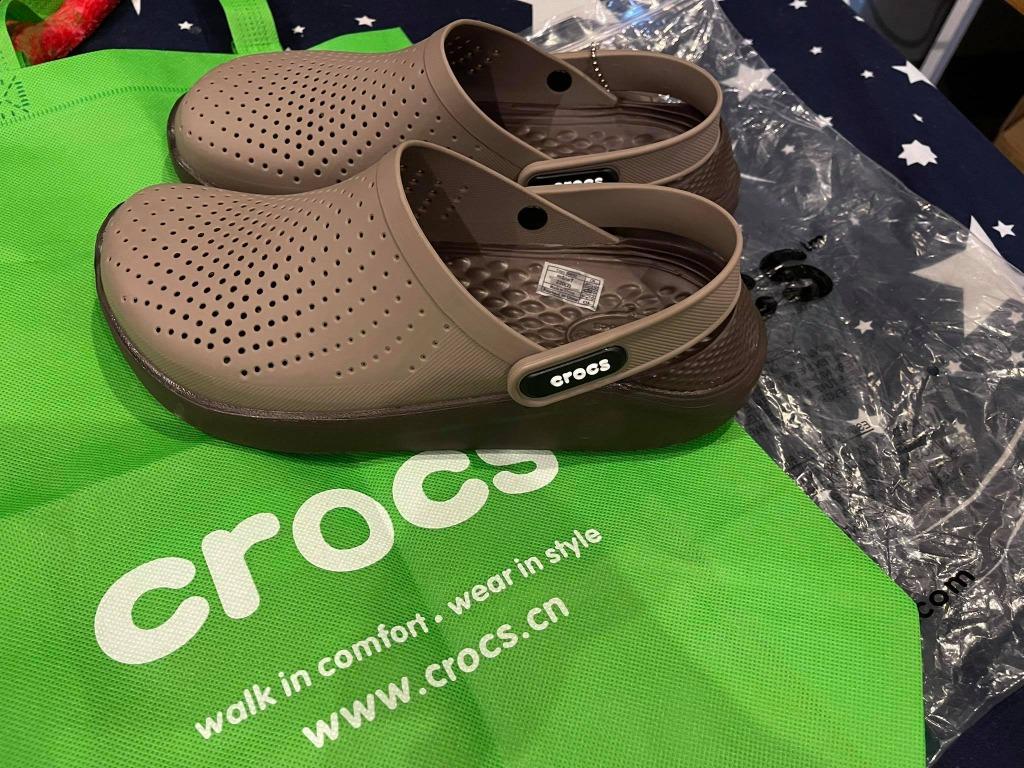 Crocs Lite ride, Women's Fashion, Footwear, Slippers and slides on ...