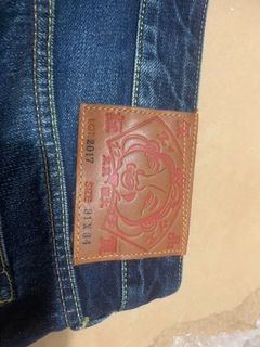 （分類：）位於 。 由 eillson 提交（商品編號 1110989711，圖片 1）。簡介： 。