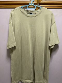 (Category: ) located in . Submitted by thrifting_ave (Listing ID 1110892760, Image 1). Description: .