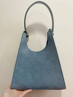 （分類：）位於 。 由 ellie090 提交（商品編號 1110926041，圖片 1）。簡介： 。
