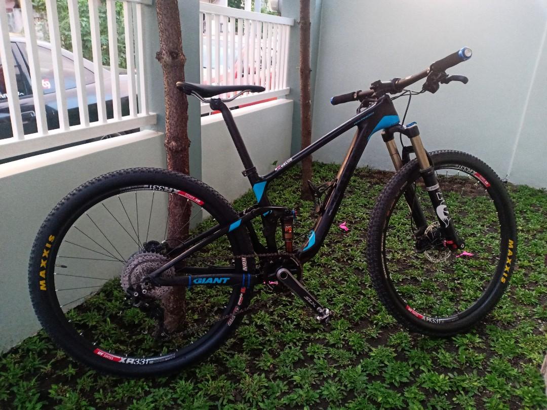 Giant Anthem Advanced 27.5 (carbon 