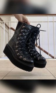 (Category: ) located in . Submitted by ayaaaaa_ (Listing ID 1110857008, Image 1). Description: .