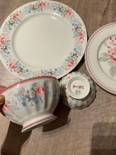 （分類：）位於 。 由 loveshoppingpear 提交（商品編號 1110981762，圖片 1）。簡介： 。