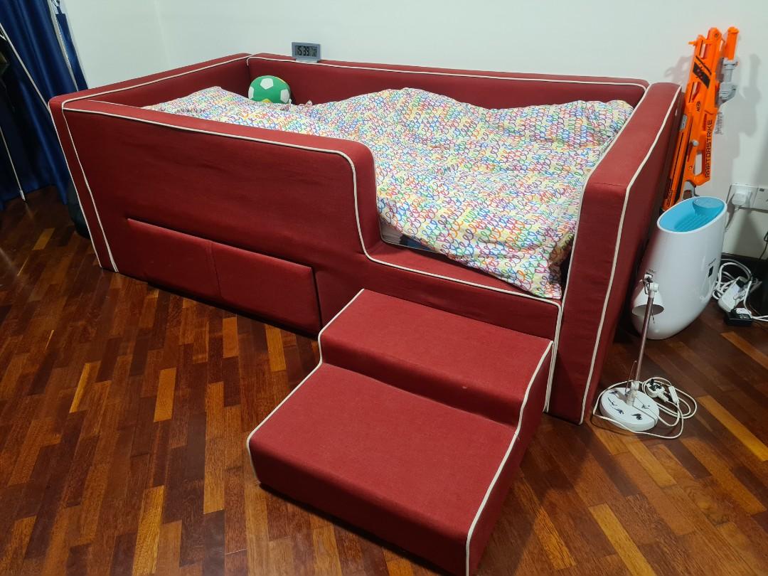 Harvey Norman Single Bed Frame, Furniture & Home Living, Furniture, Bed