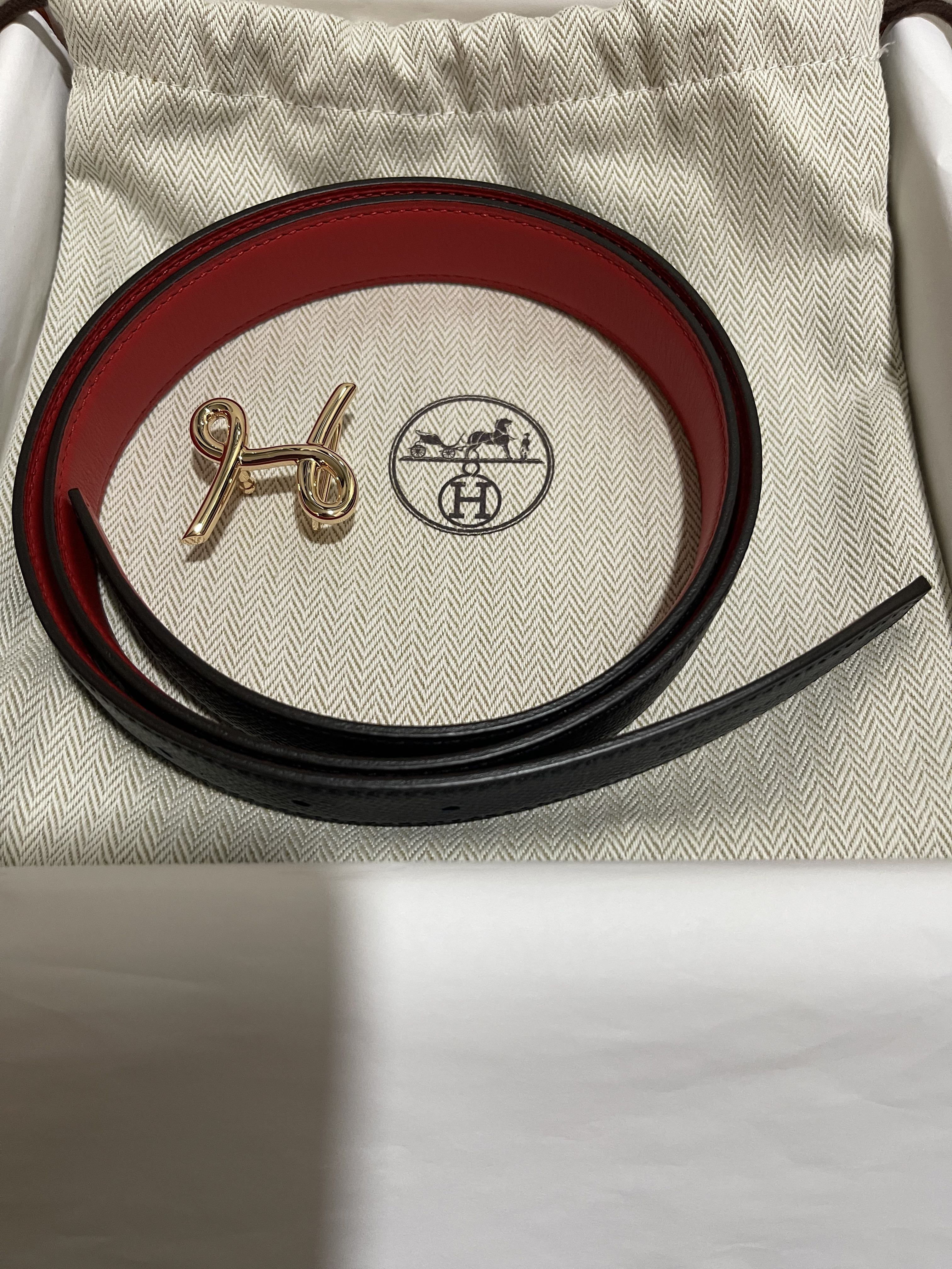 H Cursives belt buckle & Reversible leather strap 24 mm