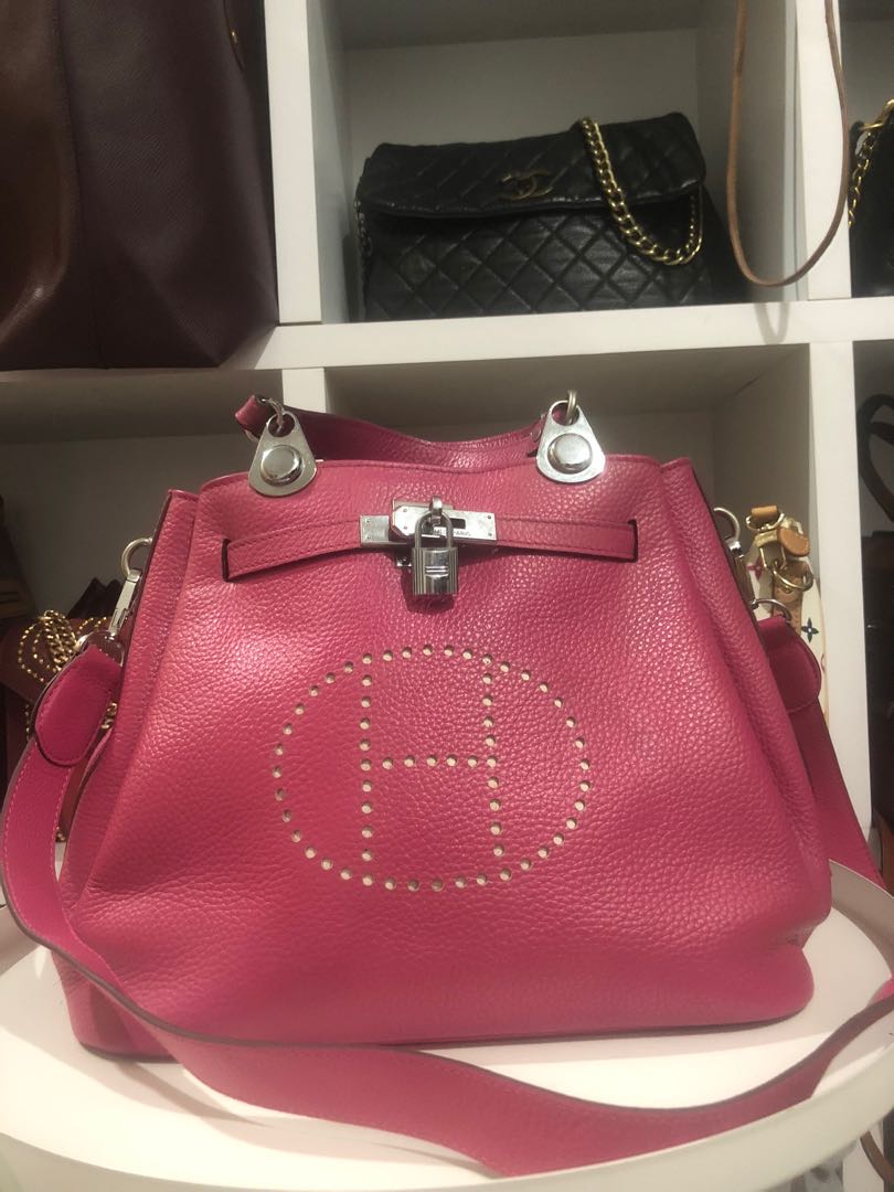 HERMES Zipper RIRI, Luxury, Bags & Wallets on Carousell
